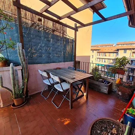 Lägenhet La Maison Di Monica E Alice A Milano-appartamento Con Terrazza